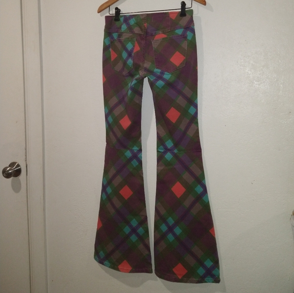 NWOT FREE PEOPLE Penny Plaid Pull On Flare Jeans - Picture 10 of 12